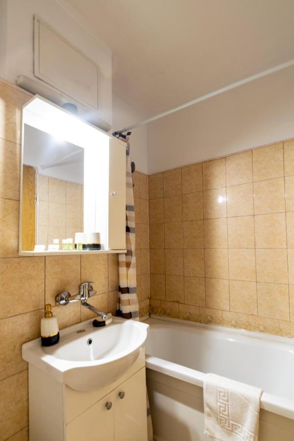 Apartament Centru - Cec Apartment Craiova Exterior foto